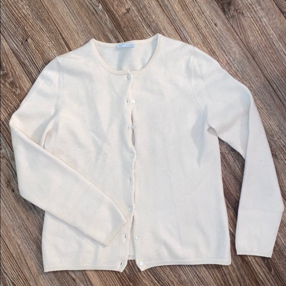 Cashmere sweater